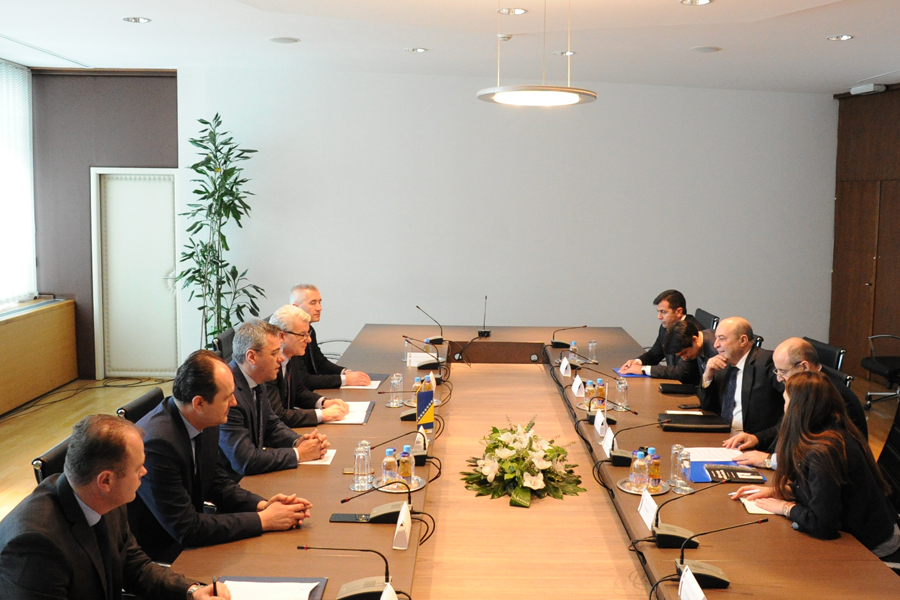 Članovi kolegija oba doma Parlamentarne skupštine BiH razgovarali sa delegacijom Republike Azerbejdžan 